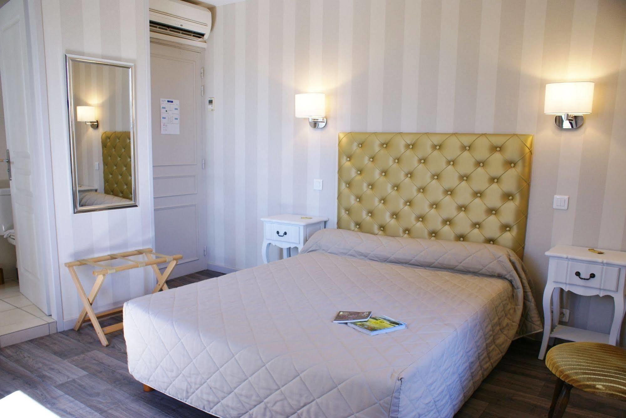 Hotel Restaurant La Verperie Sarlat-la-Canéda Eksteriør billede